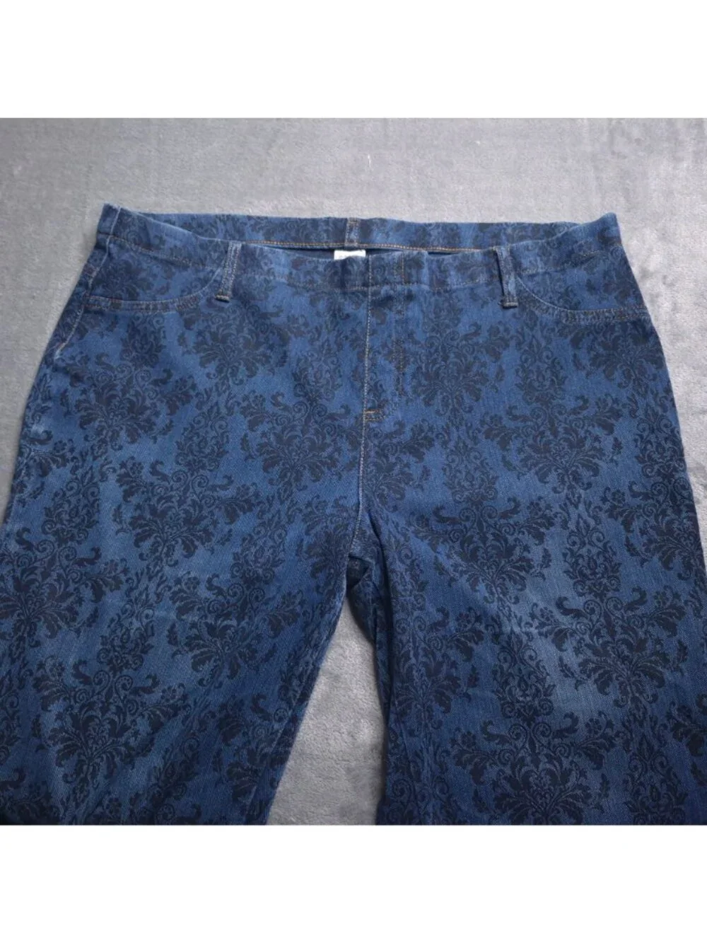 Faded Glory Womens Skinny Fit Pants Pull On XL Blue Damask Print Stretch
